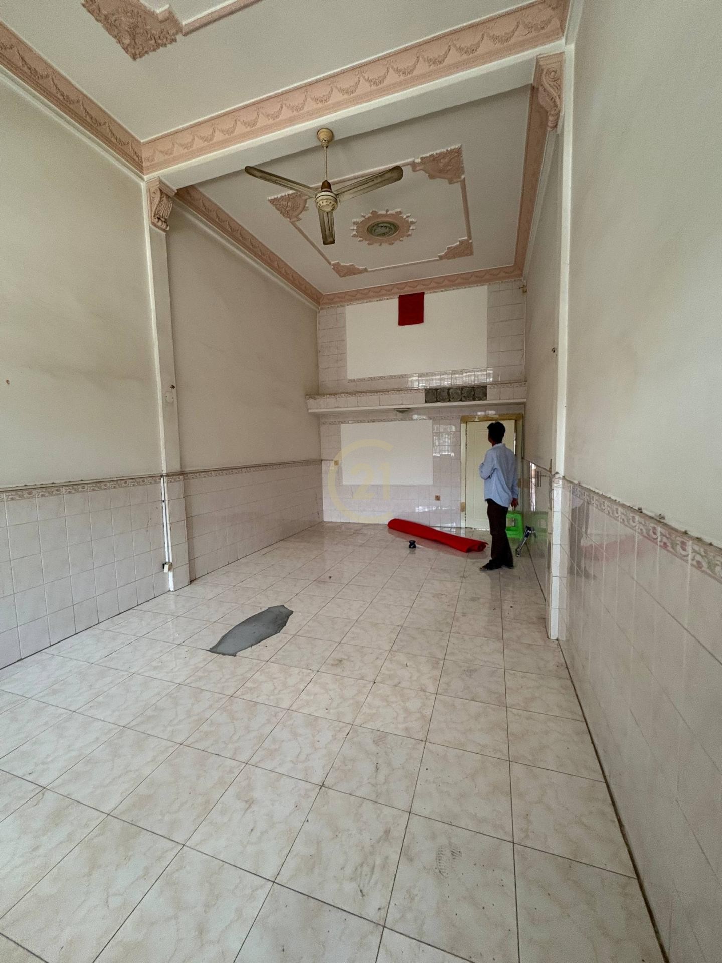 FOR RENT | Prime Location ShopHouse – BKK2