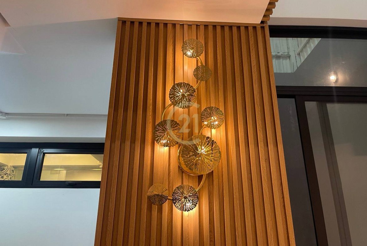 FOR RENT | Spacious Building In the Prime Area of BKK2