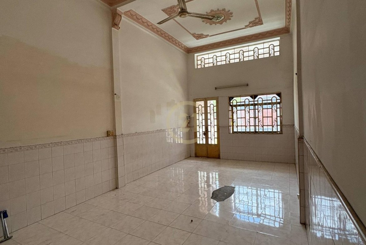 FOR RENT | Prime Location ShopHouse – BKK2