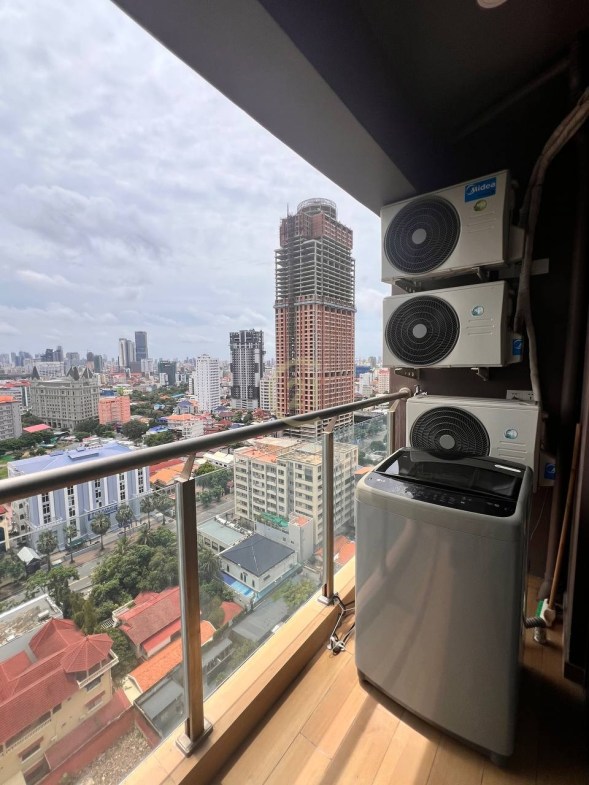 Luxury 2-Bedroom For Rent At Toul Kork