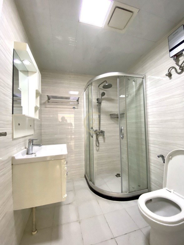 Availble 1-Bedroom Available Now at BKK1