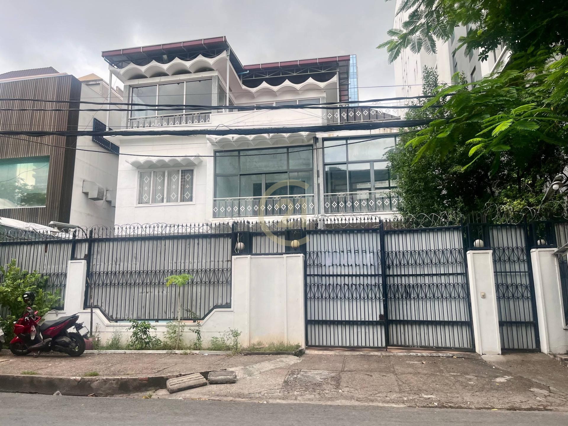 Luxury Villa For Rent At BKK1