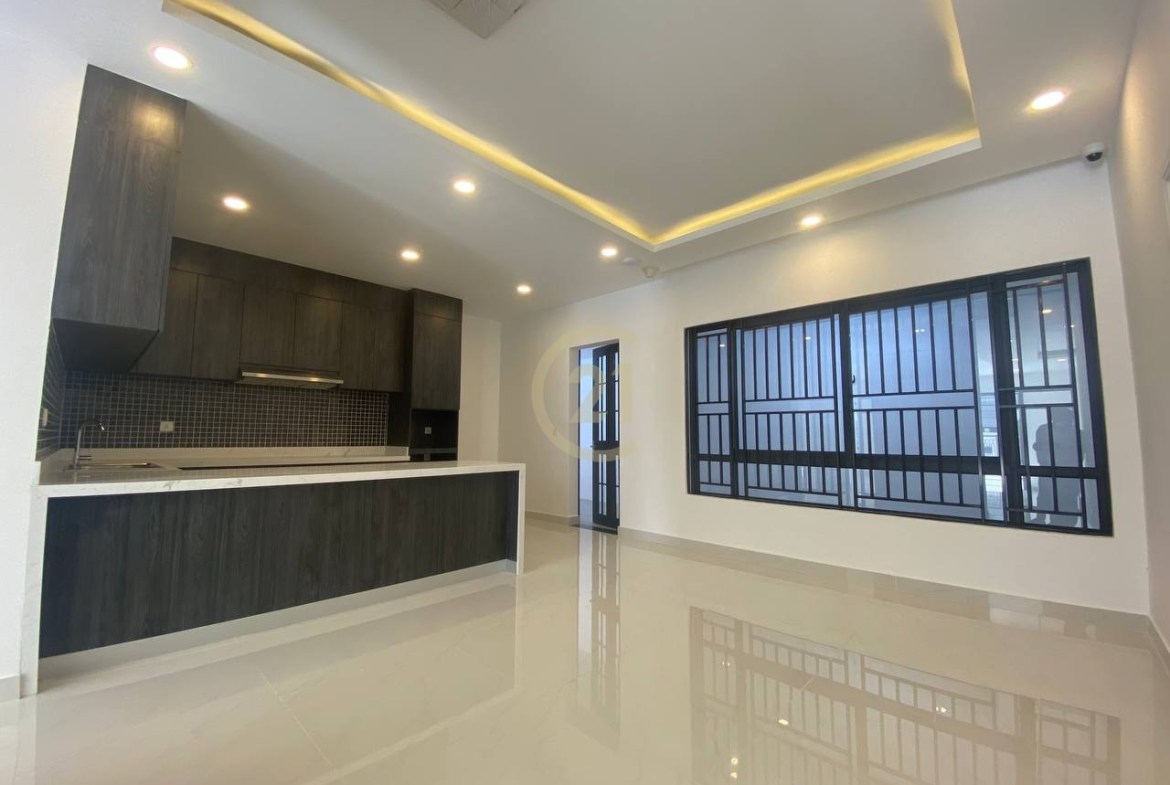 Villa For Sale At Chip Mong 60m