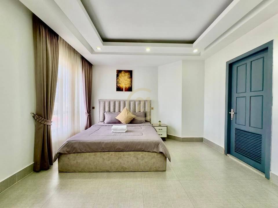 MODERN THREE BEDROOM FOR RENT-NEAR TTP