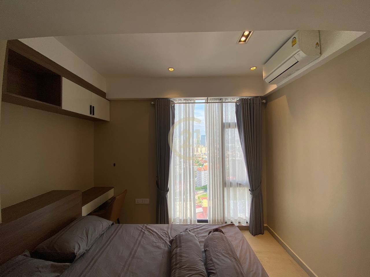 MODERN ONE BEDROOM FOR RENT