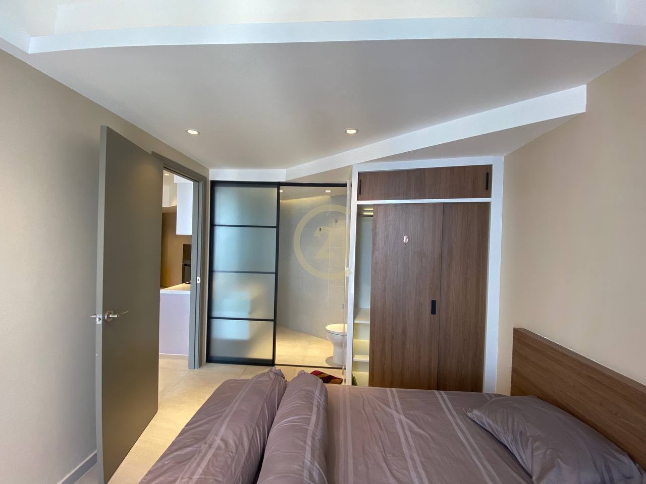 MODERN ONE BEDROOM FOR RENT