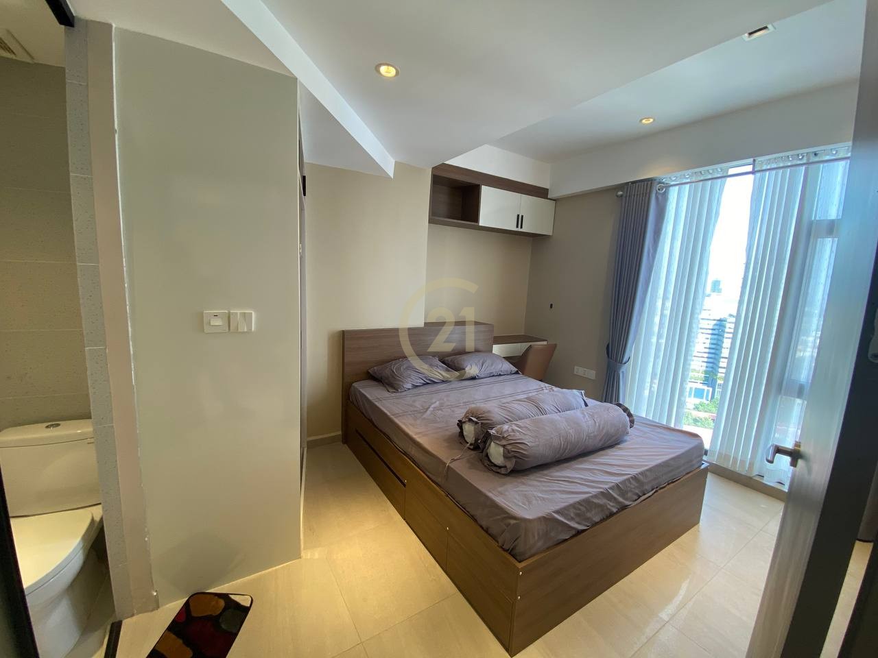 MODERN ONE BEDROOM FOR RENT