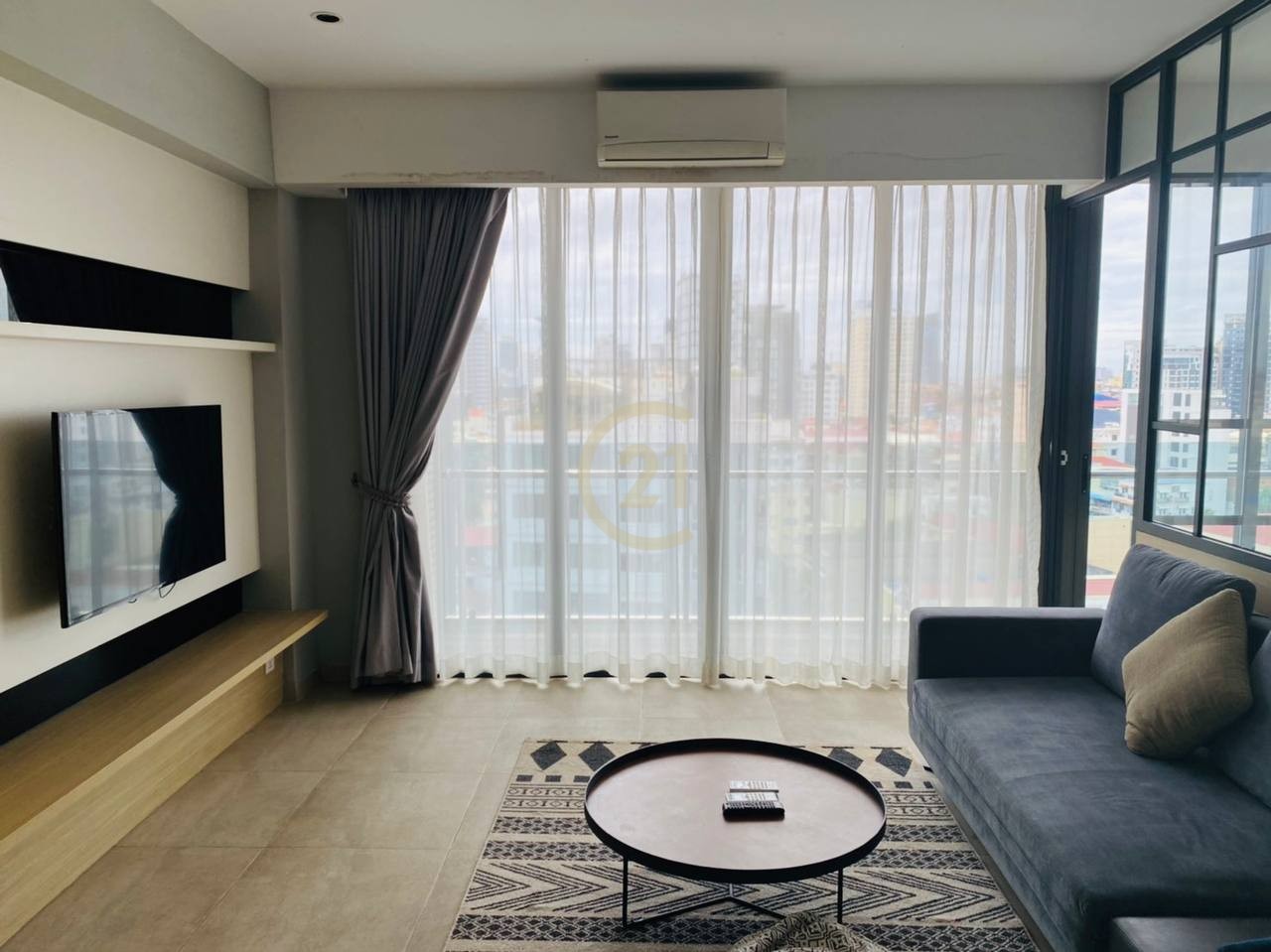 photo_2025-10-13_10-13-19