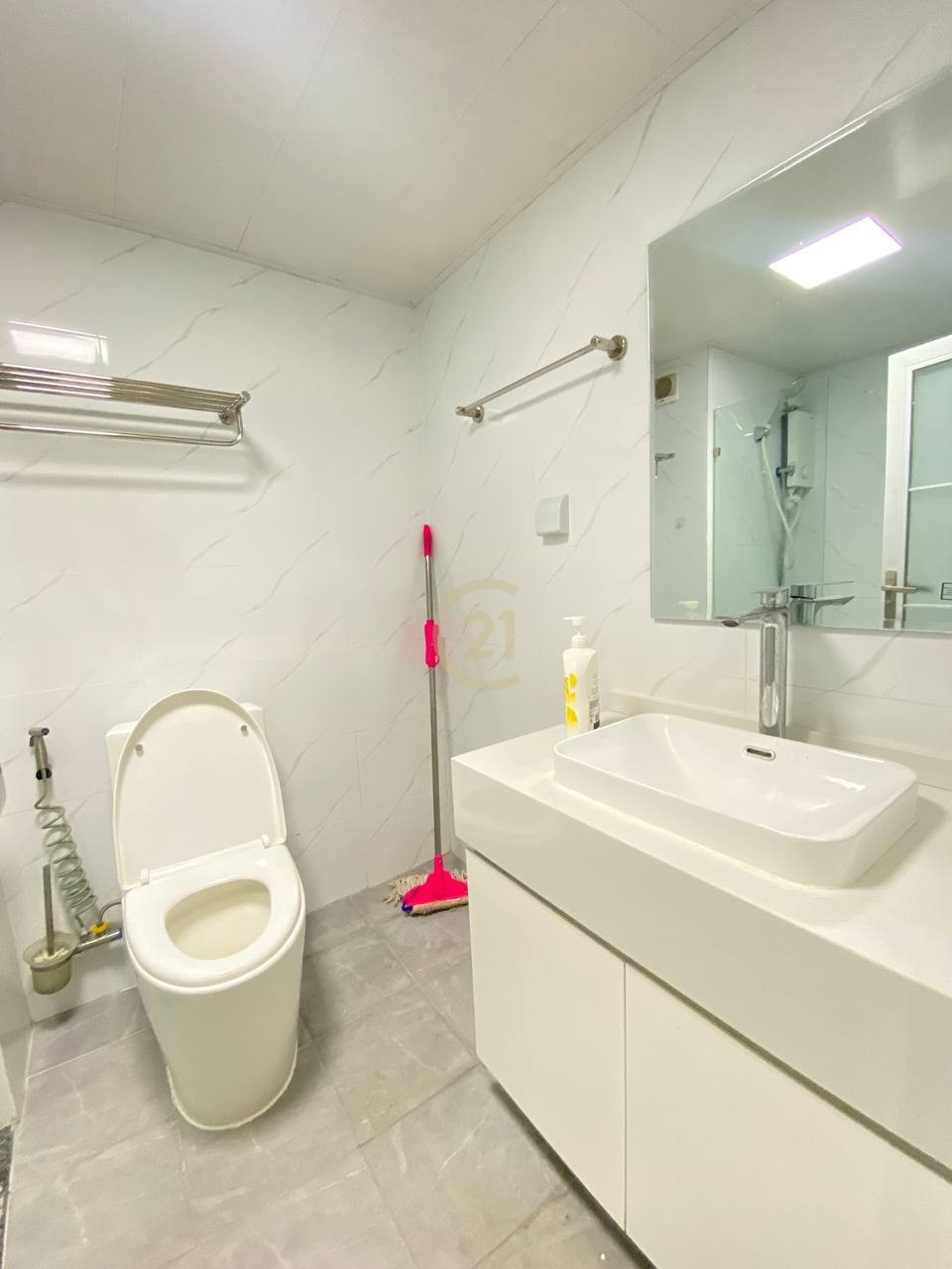 photo_2025-10-17_14-45-39