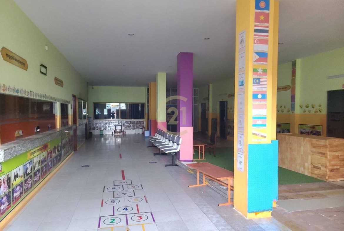 Building for Rent at Toul Kork