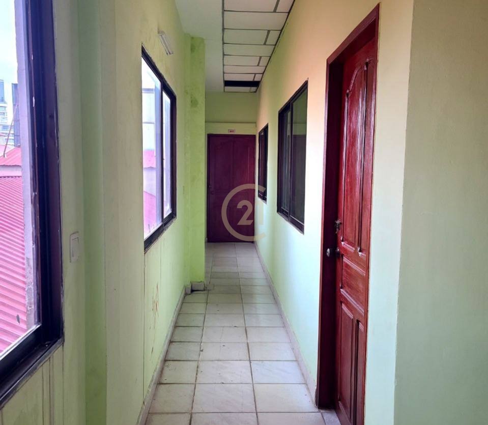 Building for Rent at Toul Kork