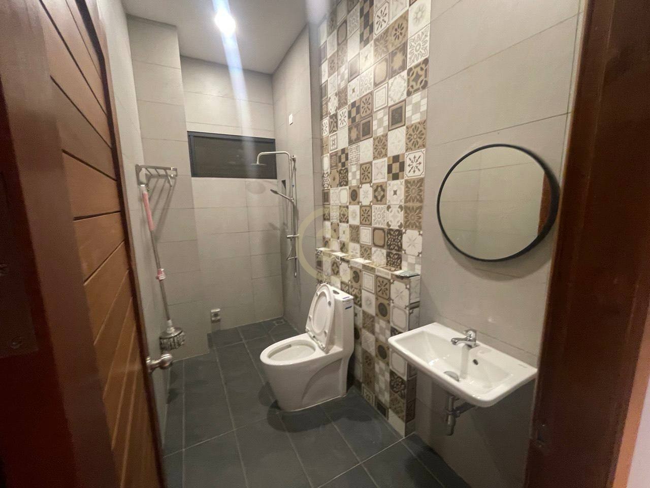 FOR RENT | Spacious Building In the Prime Area of BKK2