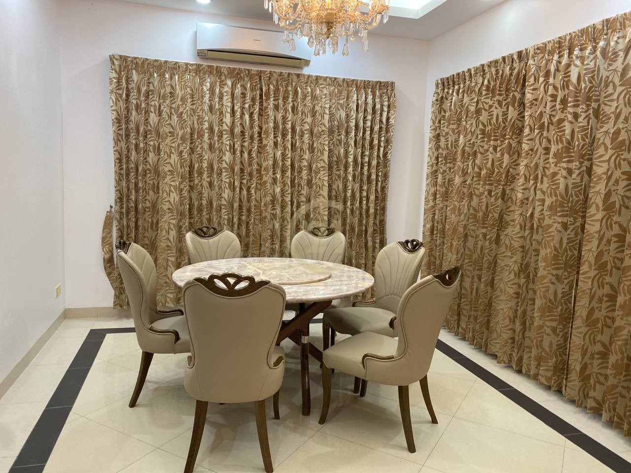 Elegant Single Villa For Rent in Tonle Bassac