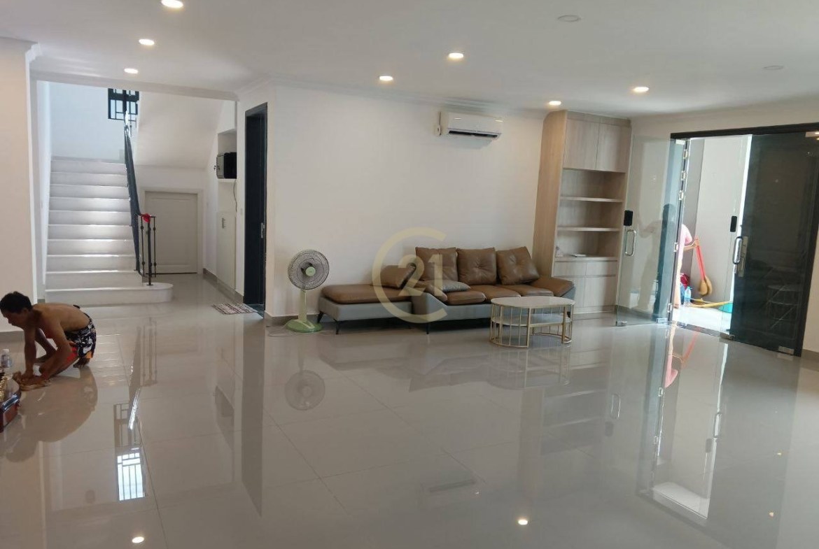 Villa Queen A For Rent In Chipmong Pakland 598