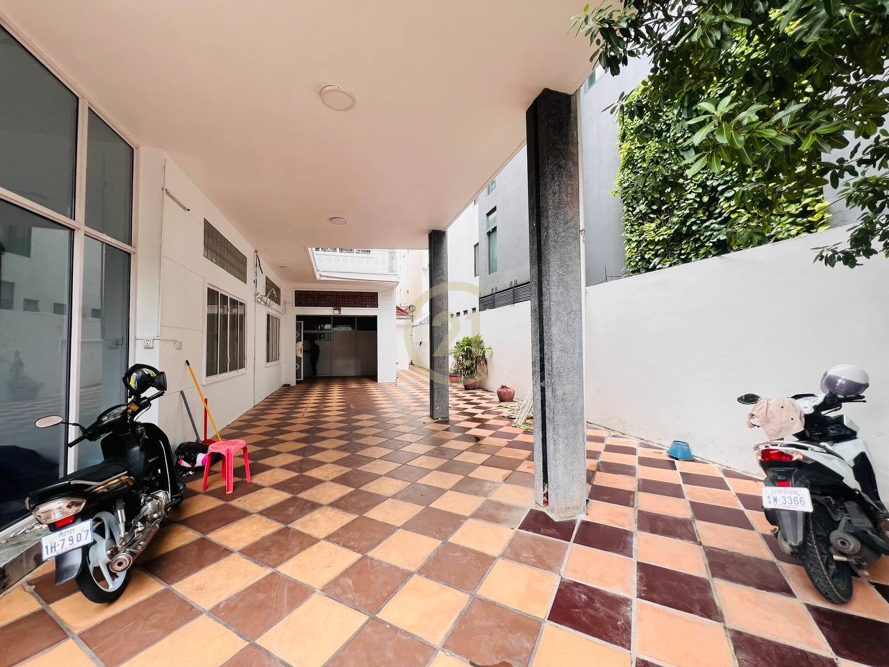 Luxury Villa For Rent At BKK1