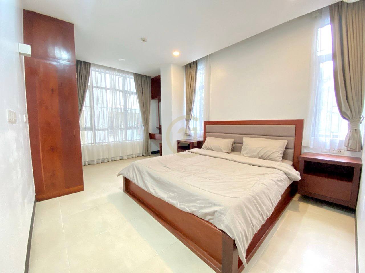 photo_3_2025-10-04_11-28-50 Luxury 3-Bedroom For Rent At Tonle Bassac