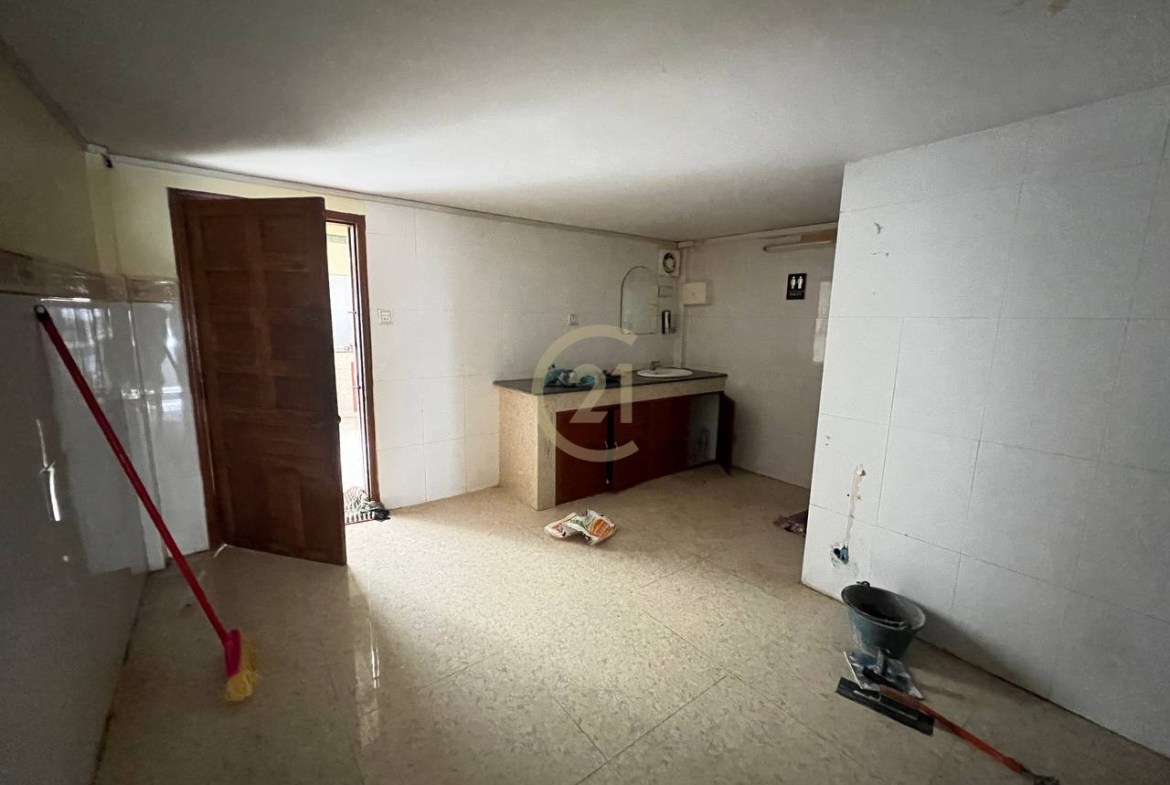 FOR RENT | Good Location Shop House – Toul Tompoung (TTP)