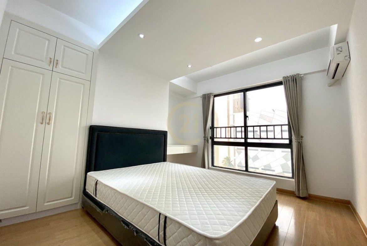 Availble 1-Bedroom Available Now at BKK1