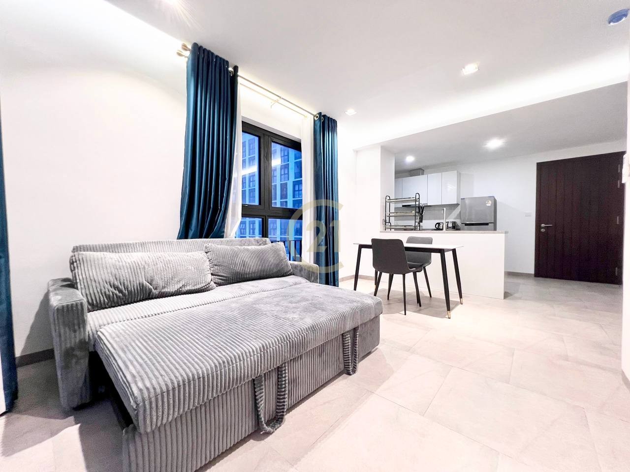 photo_3_2025-10-13_10-59-47