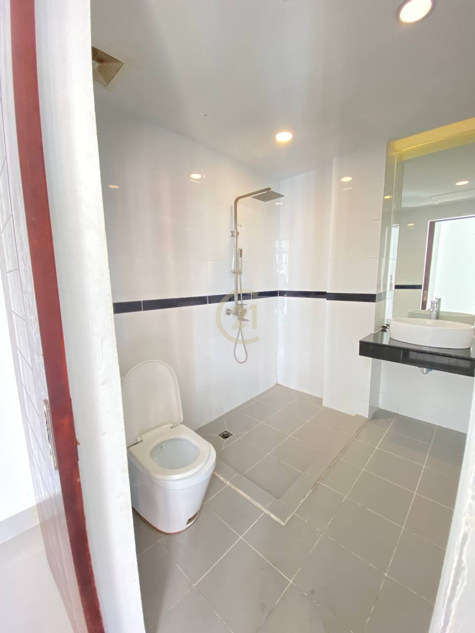 photo_3_2025-10-20_13-16-12