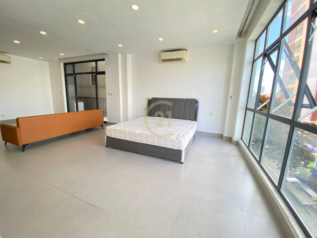 photo_4_2025-10-20_13-16-12