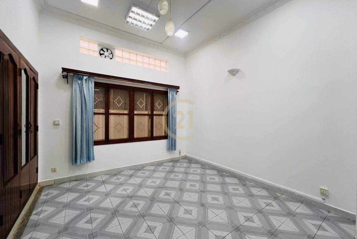 Luxury Villa For Rent At BKK1