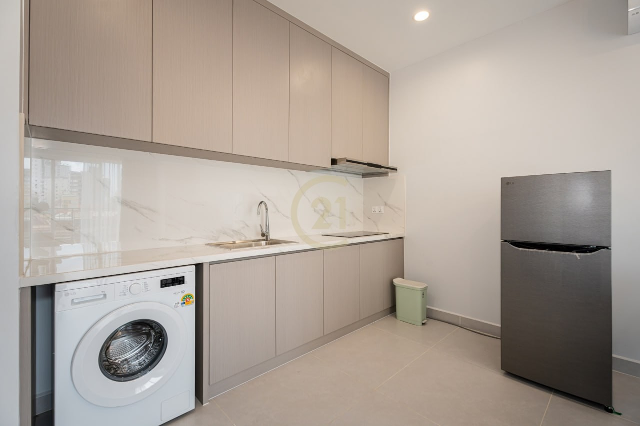 Stylish One Bedroom Available Now at BKK2