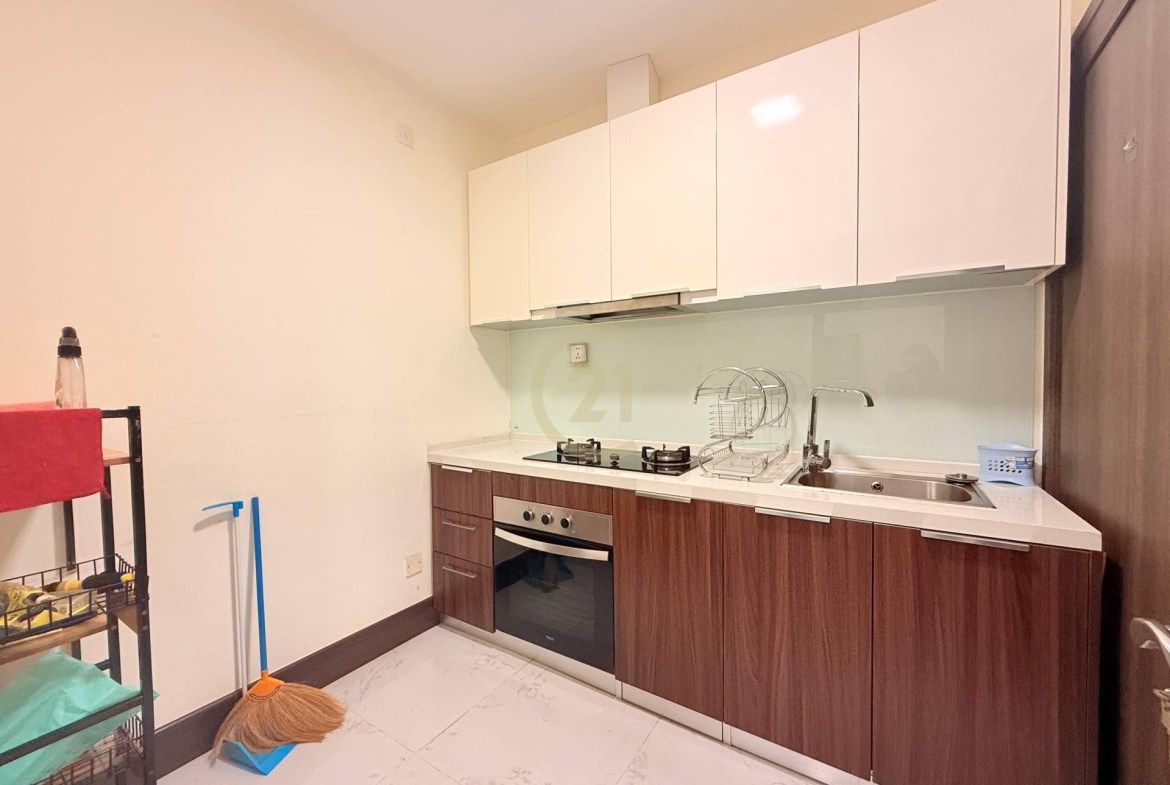 Stylish 1-Bedroom For Rent on Street 2004