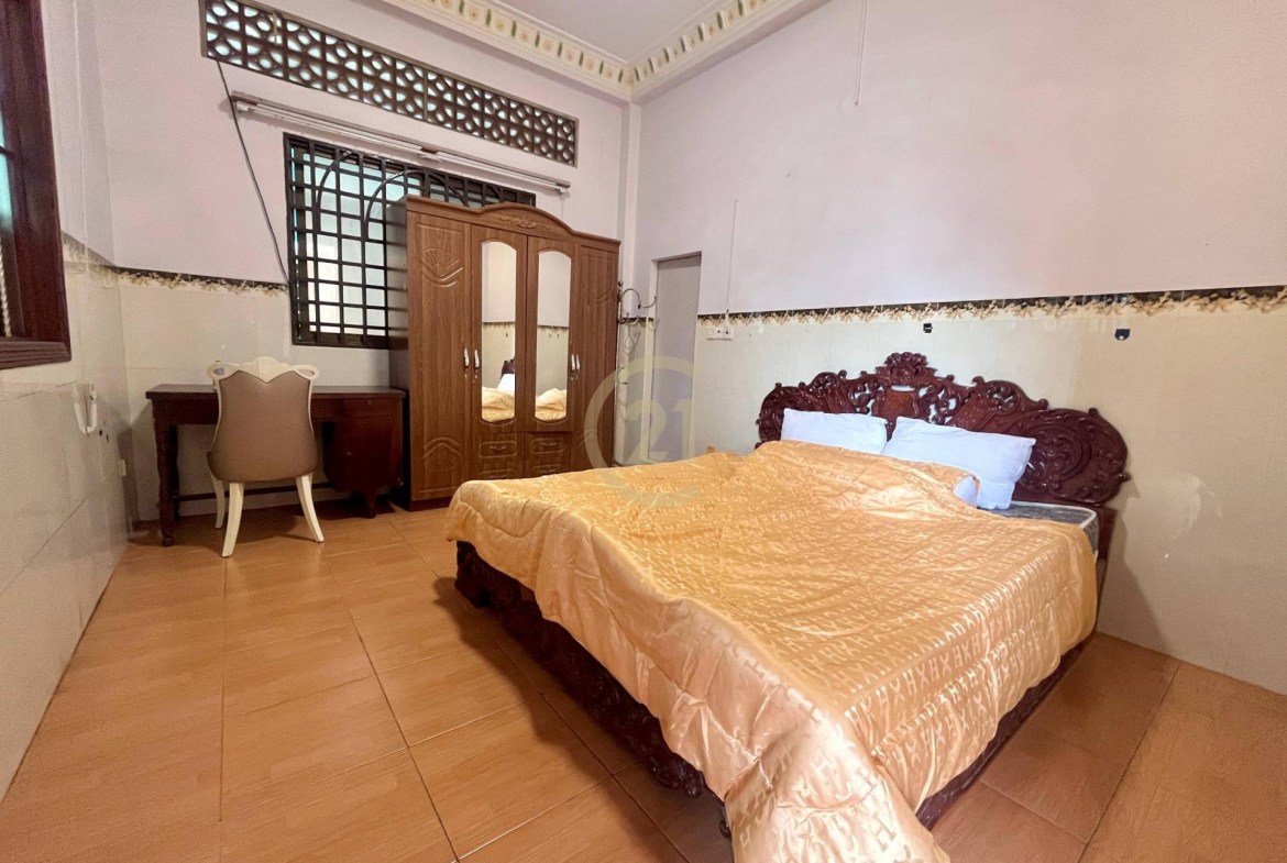 Cheapest-3Bedroom for rent at BKK3