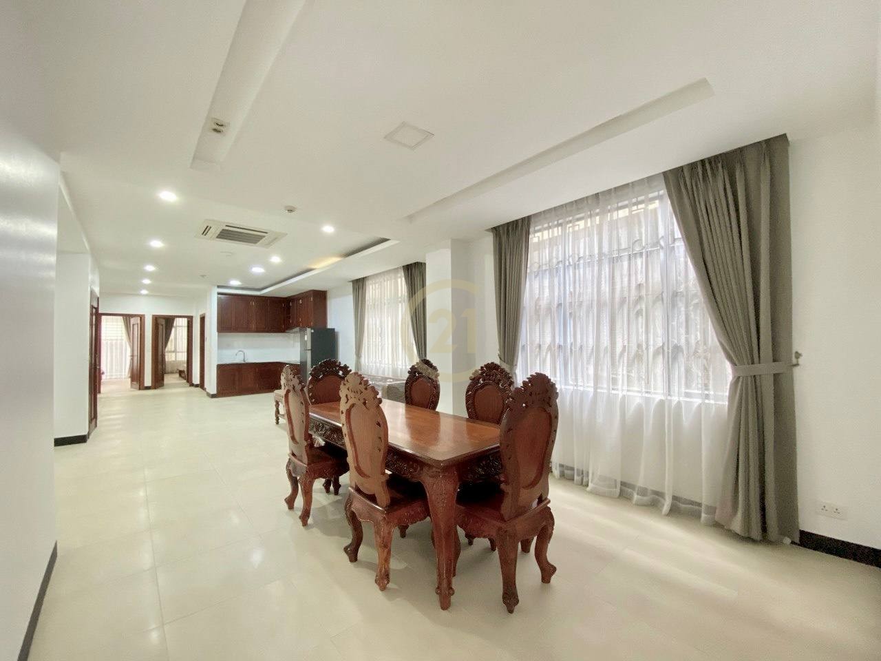 photo_6_2025-10-04_11-28-50 Luxury 3-Bedroom For Rent At Tonle Bassac
