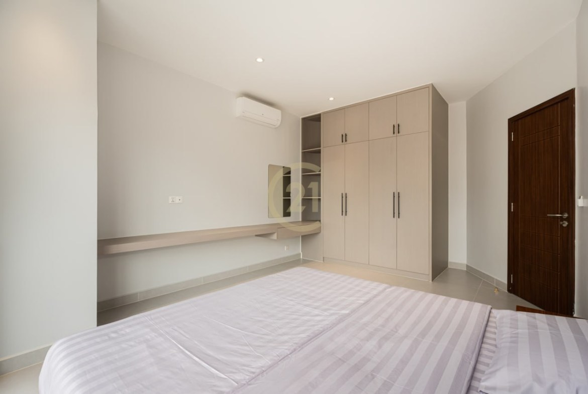 Stylish One Bedroom Available Now at BKK2