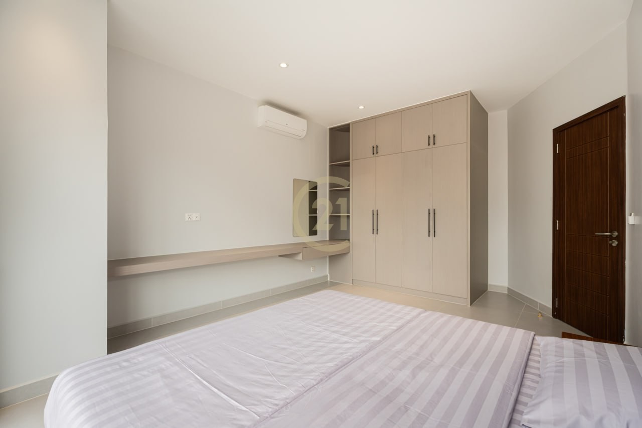 Stylish One Bedroom Available Now at BKK2
