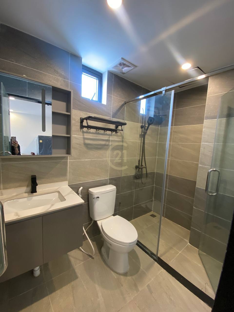 photo_8_2025-10-18_09-36-55