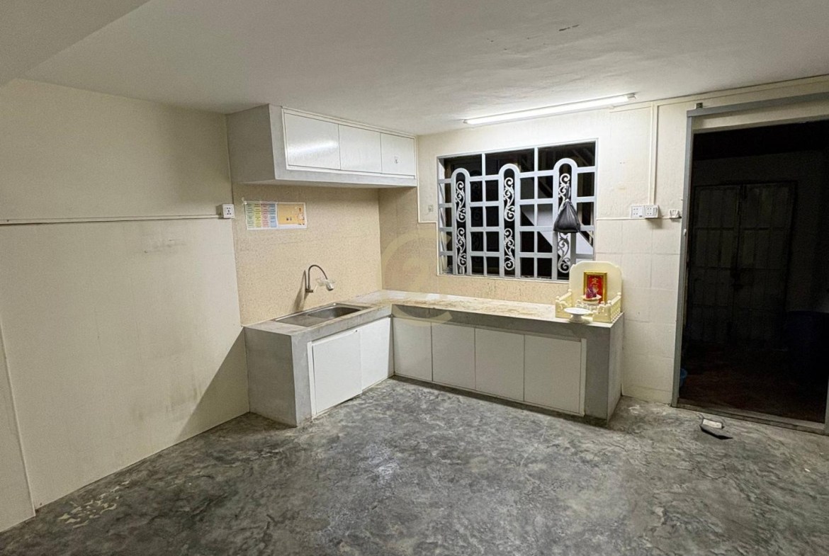 FOR RENT | Prime Location ShopHouse – BKK2