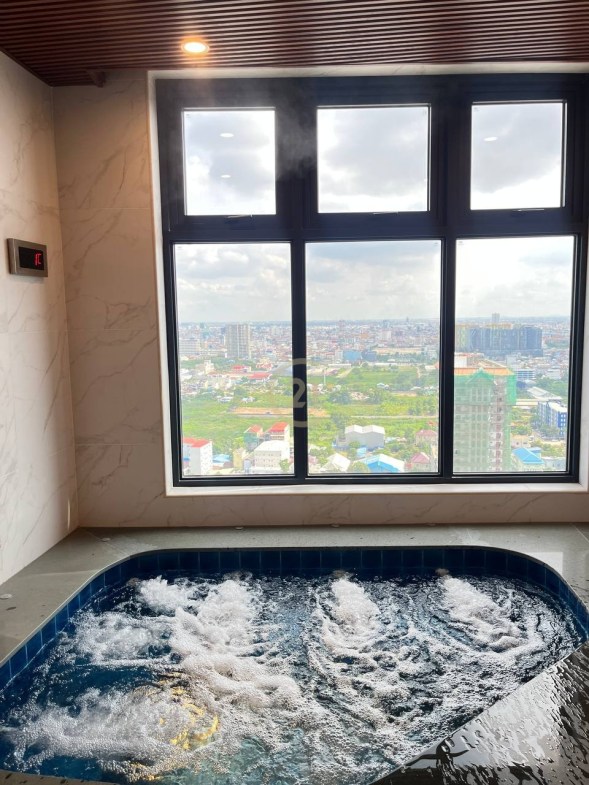 Luxury 2-Bedroom For Rent Toul Kork