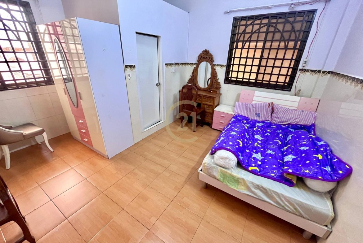 Cheapest-3Bedroom for rent at BKK3