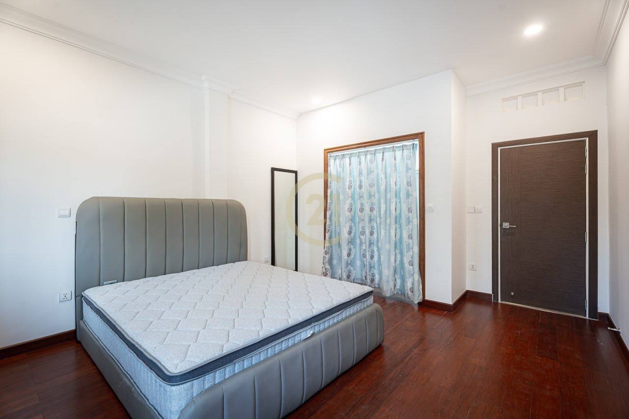 photo_9_2025-10-31_16-52-28