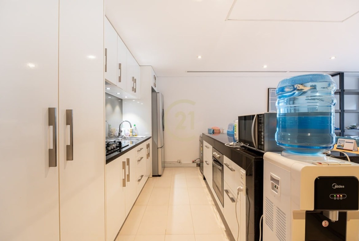 Luxurious Duplex 2 Bedroom For Rent at Doun Penh