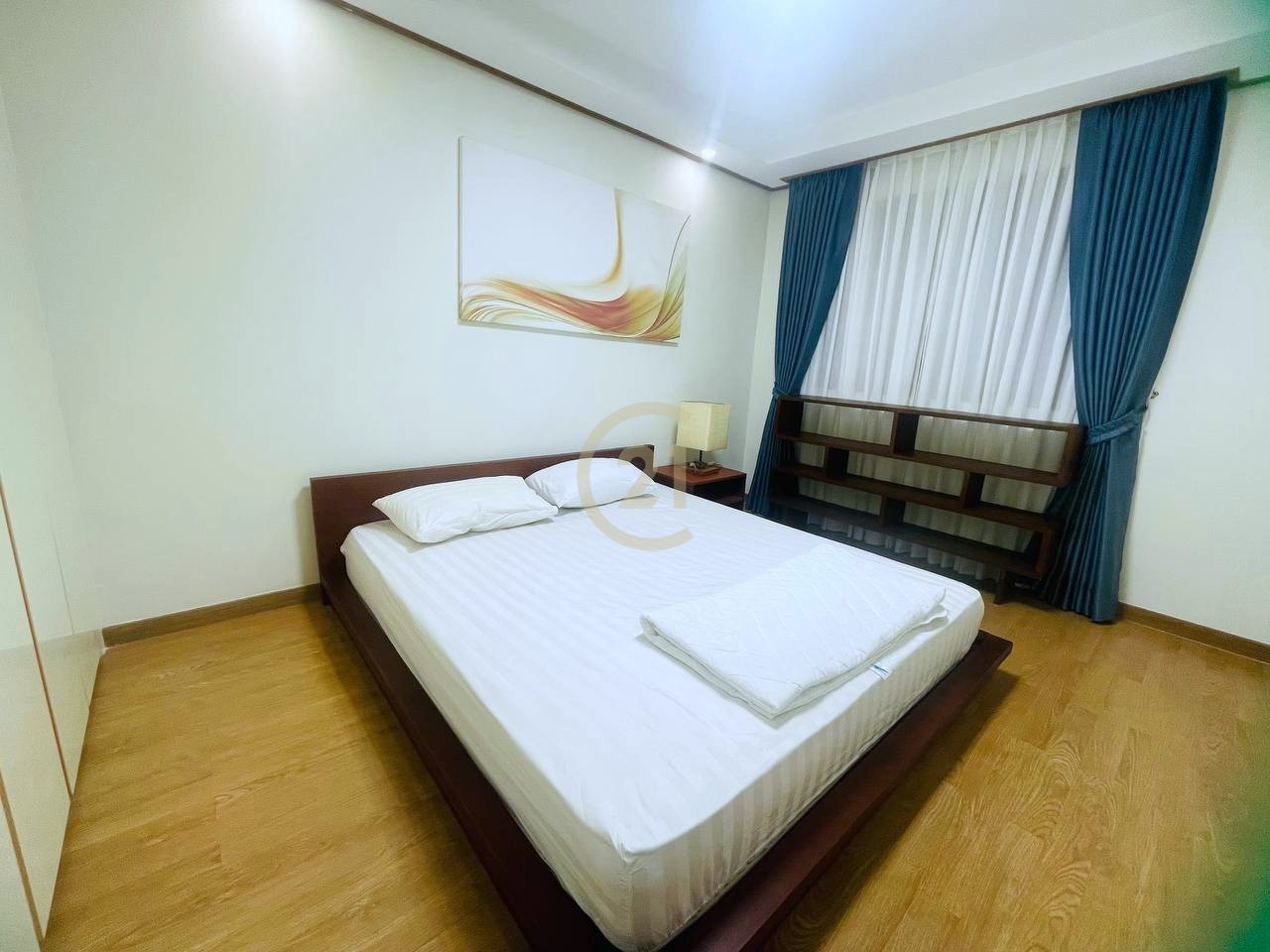 192ae093-1ce2-445d-b3f0-ea9cff5f0eb8