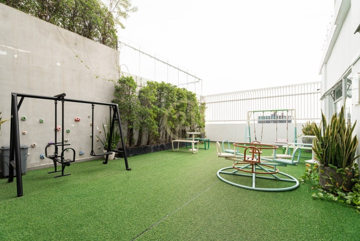 Stylish Studio Room for Rent at Boeng Tumpun