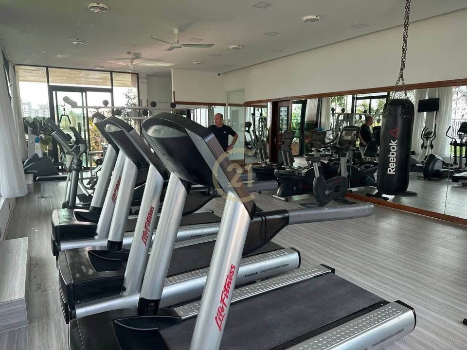 WESTERN TWO BEDROOM FOR RENT-BKK1