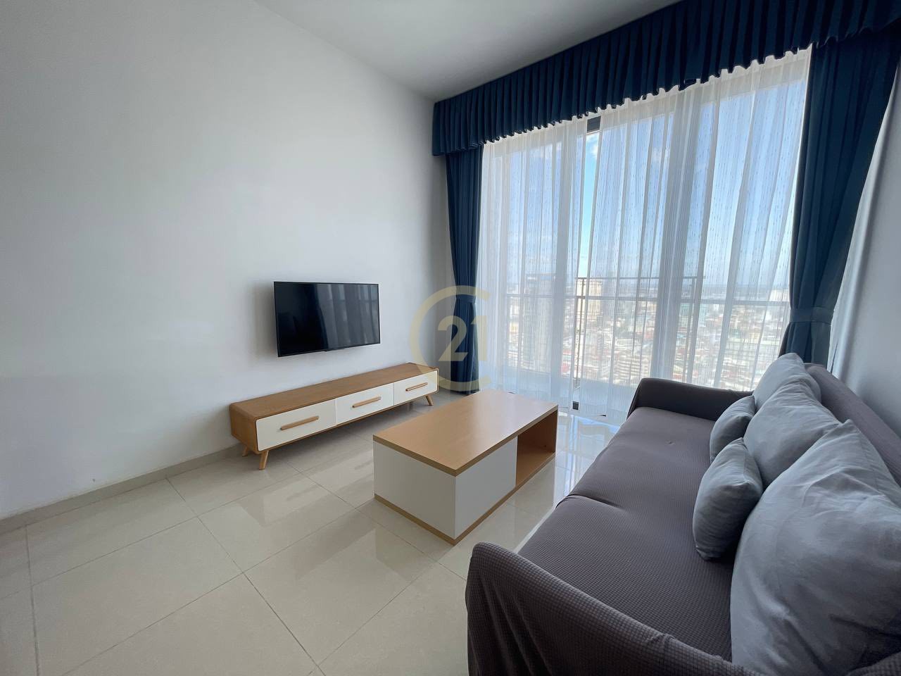 NICE ONE BEDROOM FOR RENT-OLYMPIC