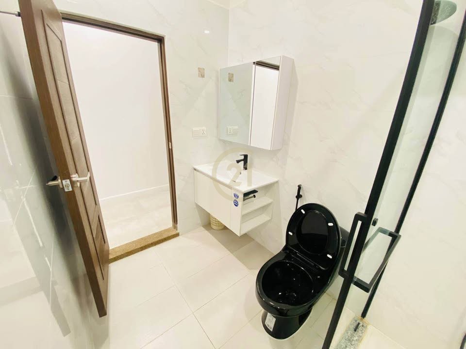 BRAND NEW ONE BEDROOM FOR RENT-BKK1