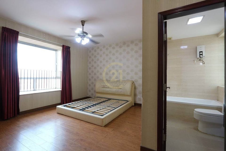 588382923_1354903298877027_7954685959833853043_n