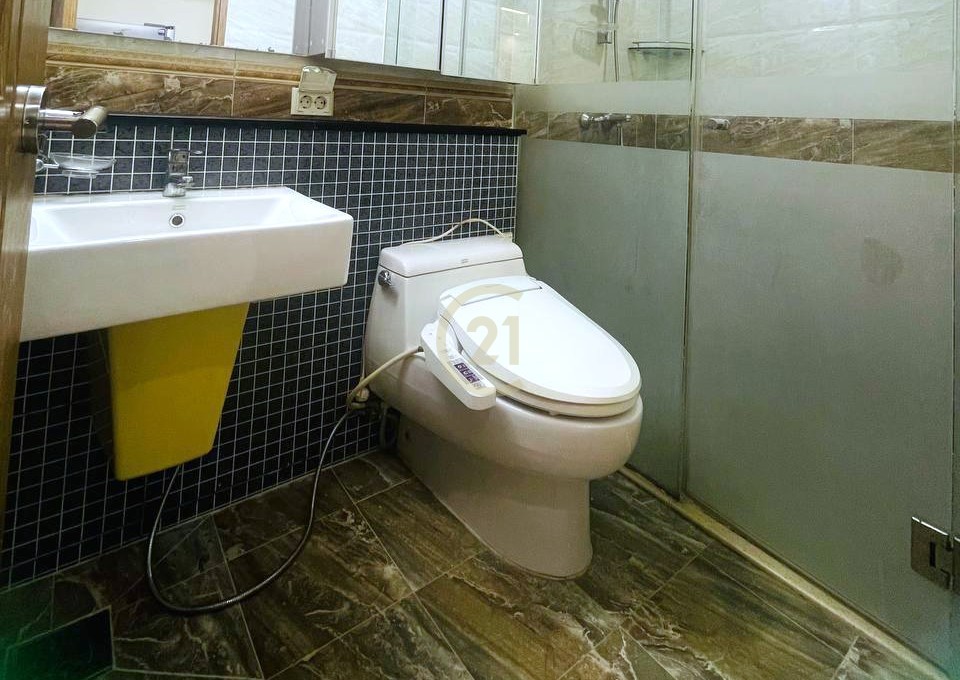 939092cf-bc53-404a-bdd5-9a026cc3e81b