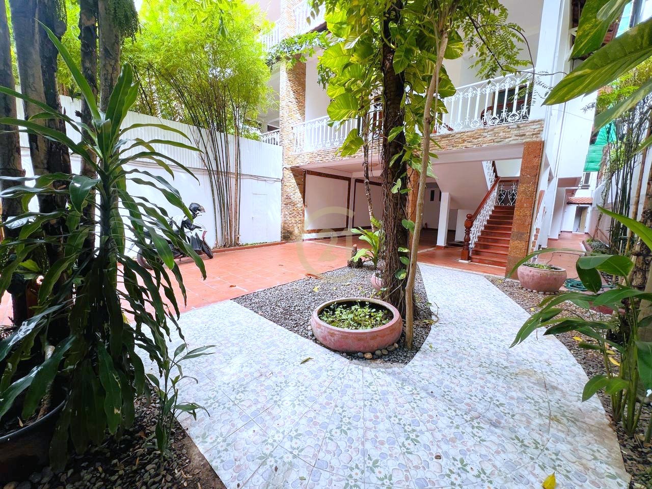 Villa for Rent | In BKK1 – Prime Location