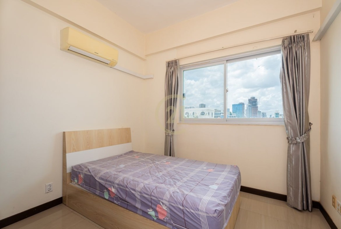 Cheaper 3 Bedroom For Rent at Toul Sangkae