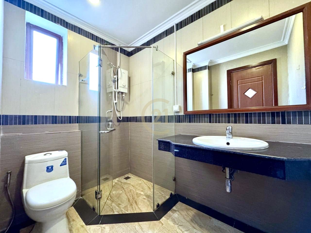 f0e20a14-f5f2-4cb5-bc73-9a5af0439ef6