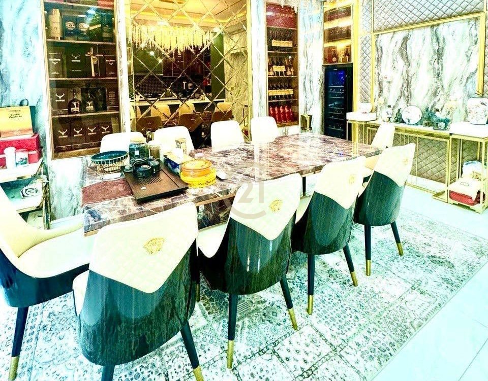 VILLA QUEEN FOR RENT AT CHIP MONG 60M