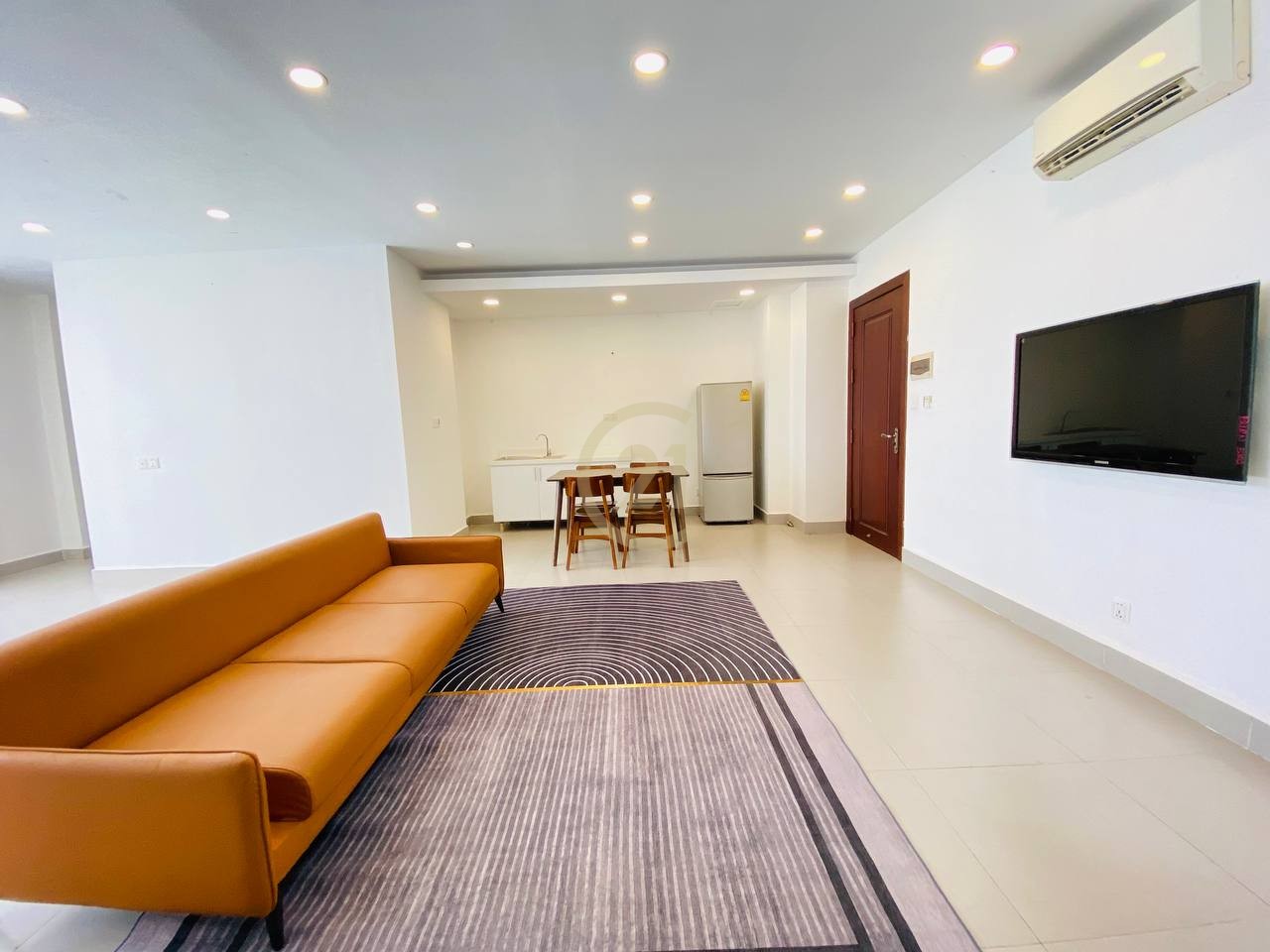 BIGGEST STUDIO ROOM FOR RENT